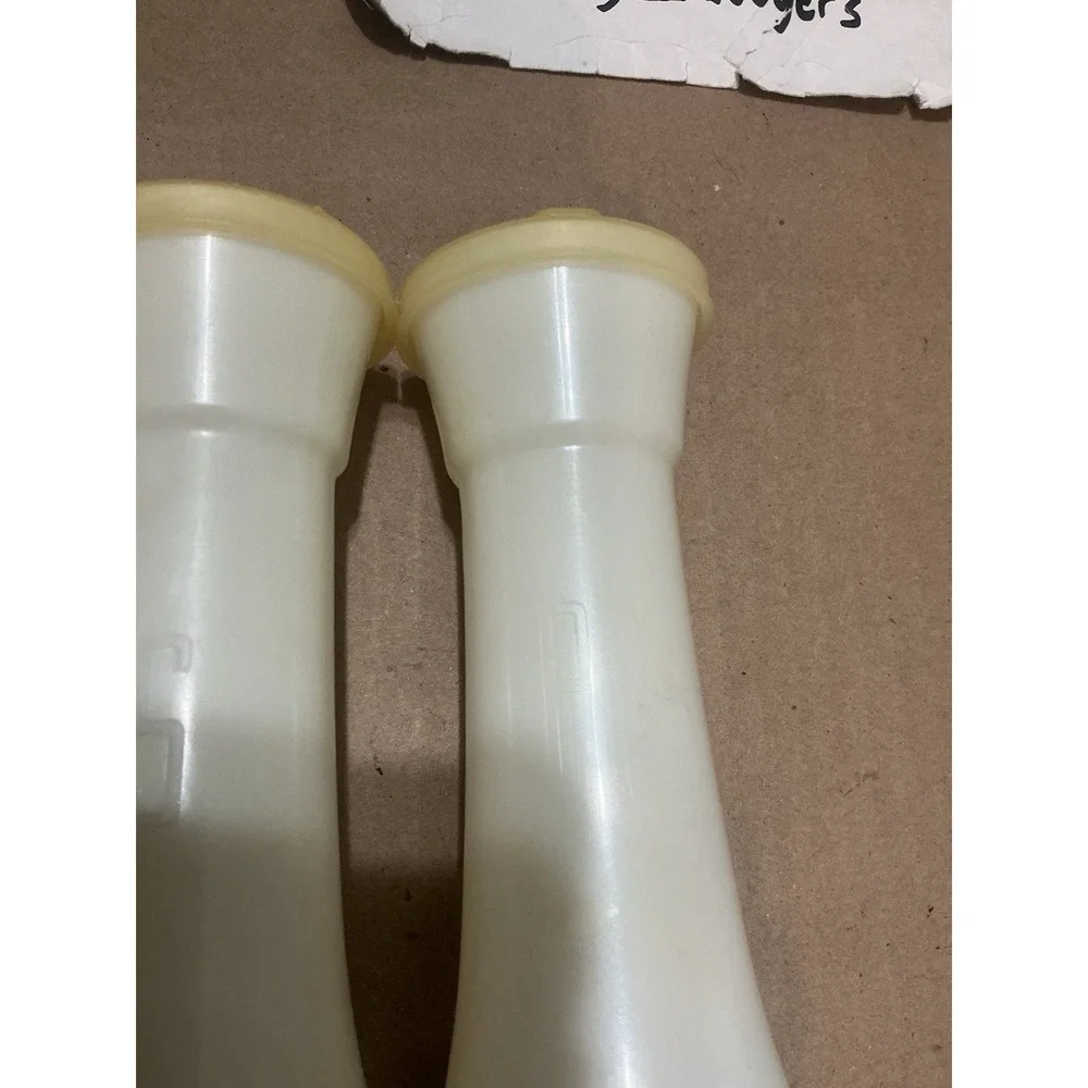 Tupperware Vintage Hourglass Salt and Pepper Shakers, 6.5